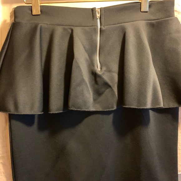 2️⃣for 1️⃣ SALE💵🛍❗️BCBG & Banana Republic - Picture 3 of 4